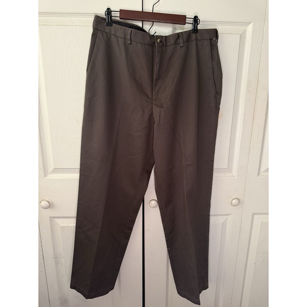 Hagar Men's Dress Pants Size 38x31 Premium Max Comfort  Waist 100% Combed Cotton